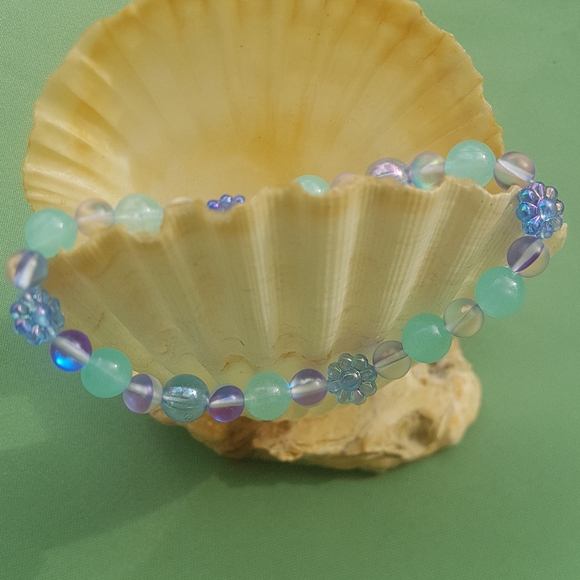 💦 Watering Violet Blooms Bracelet - Picture 2 of 5